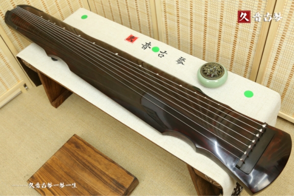 迪庆藏族自治州高级精品演奏古琴【灵机式】